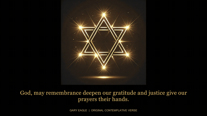 Judaism — gold-toned contemplative artwork with a gentle six-second light cycle